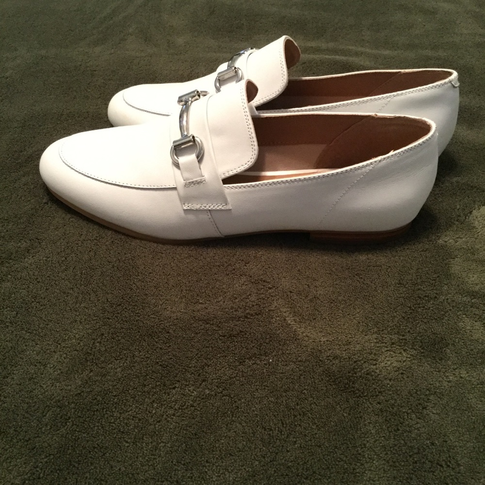 Steve Madden - white loafer - Picture 2 of 3